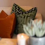 Apartment Gem: Parking Balcony Scenic Views